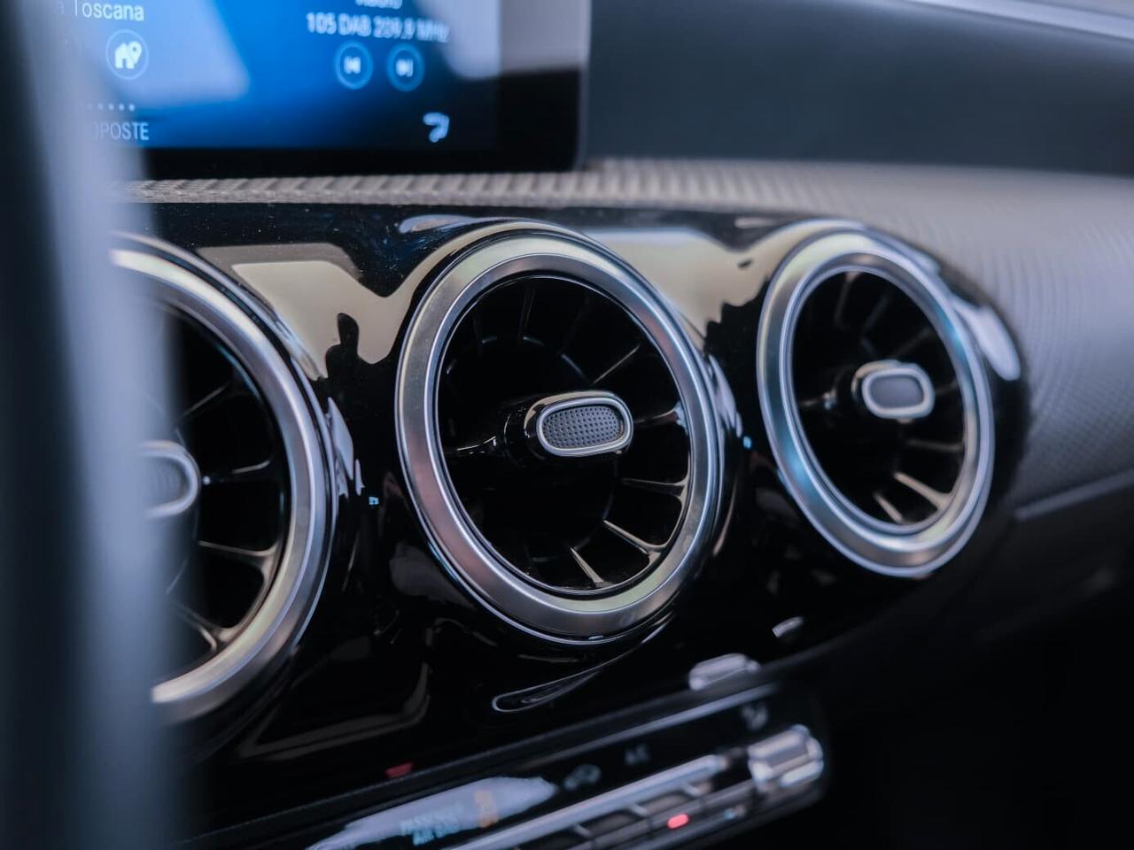 Mercedes-benz CLA 180 d Automatic Shooting Brake Business