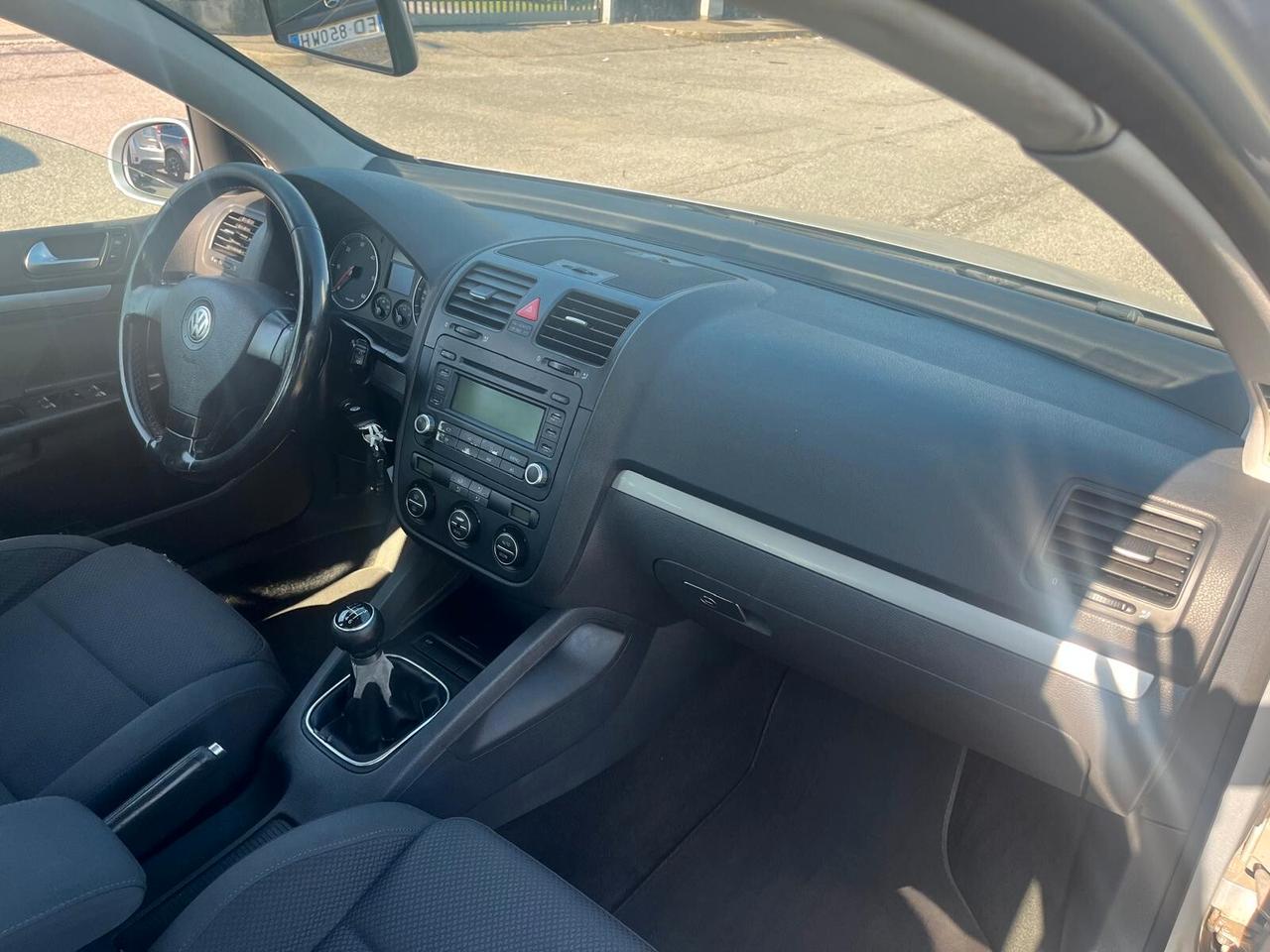 Volkswagen Golf 1.9 TDI 5p