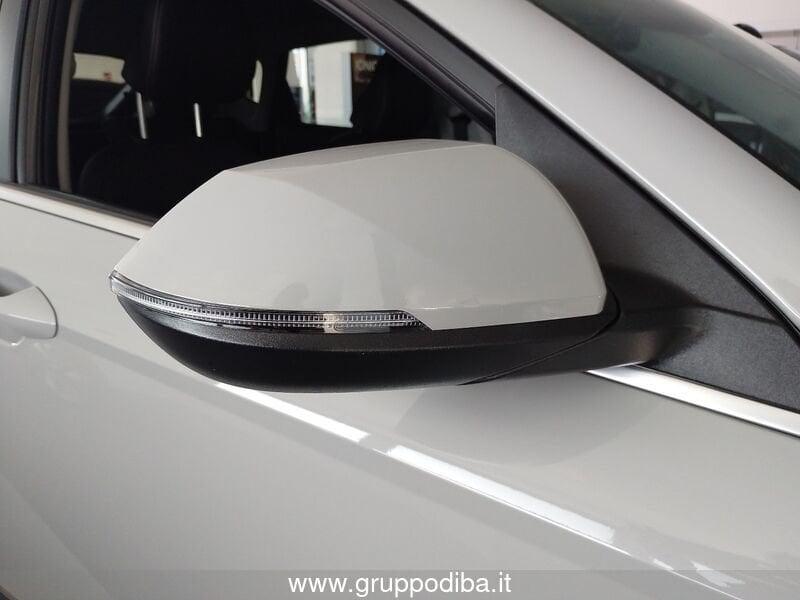 Hyundai Kona 1.0 MPI & 1.0 T-GDI T-GDI Petrol 6-speed M/T ICE MY25 1.0T 48V MT XLINEPLUS