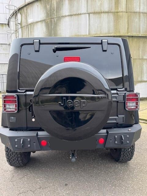 Jeep Wrangler Unlimited 2.8 CRD DPF Sahara Auto