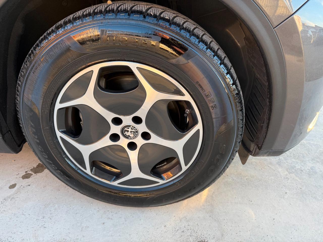 Alfa Romeo Stelvio 2.2 Turbodiesel 190 CV AT8 Q4 Ti