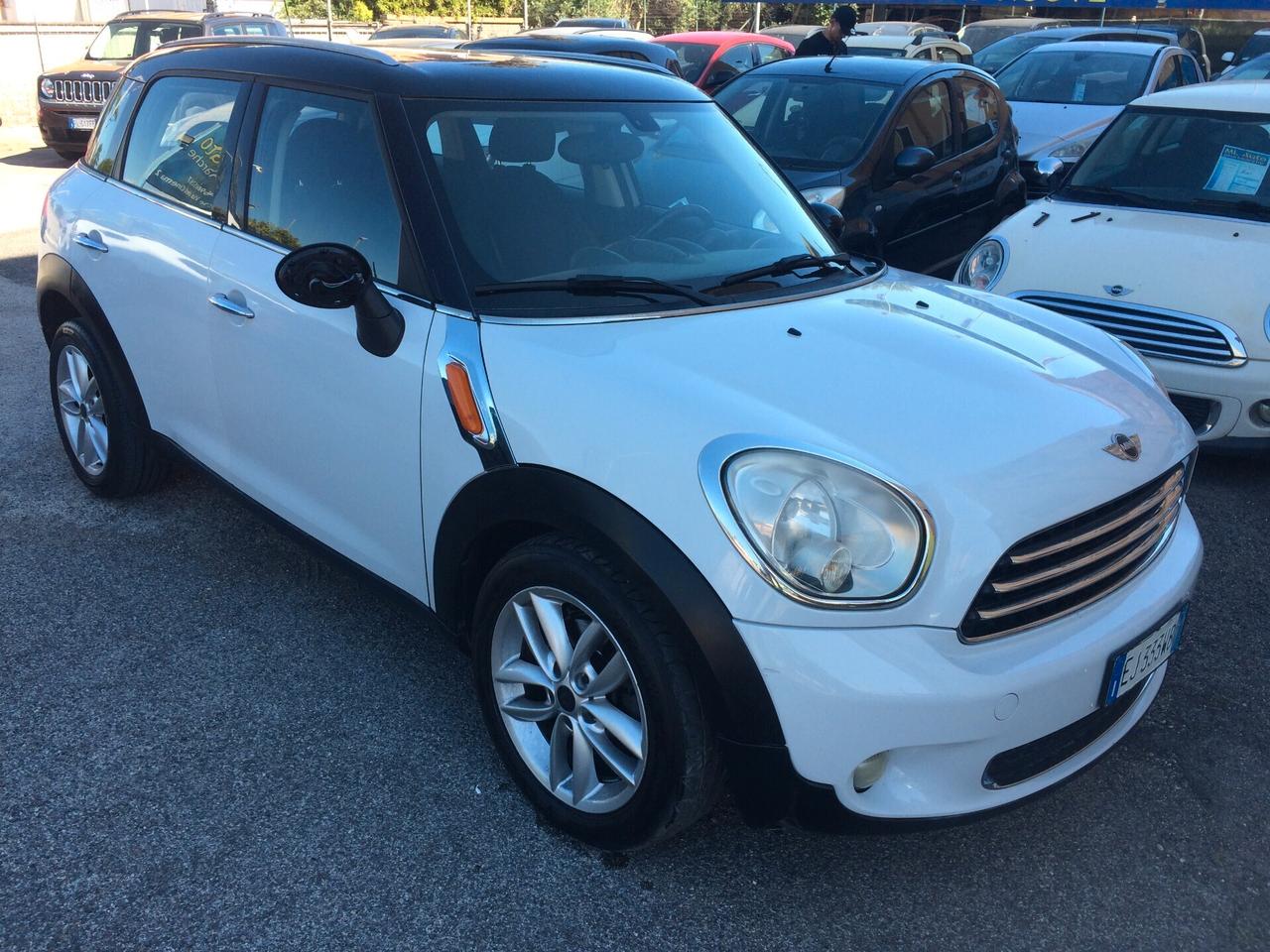 2011 Mini Cooper D Countryman 1.6 tagliandata !! per neopatentati!!!