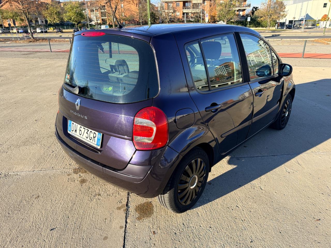 Renault Modus 1.2 16V TCE Dynamique