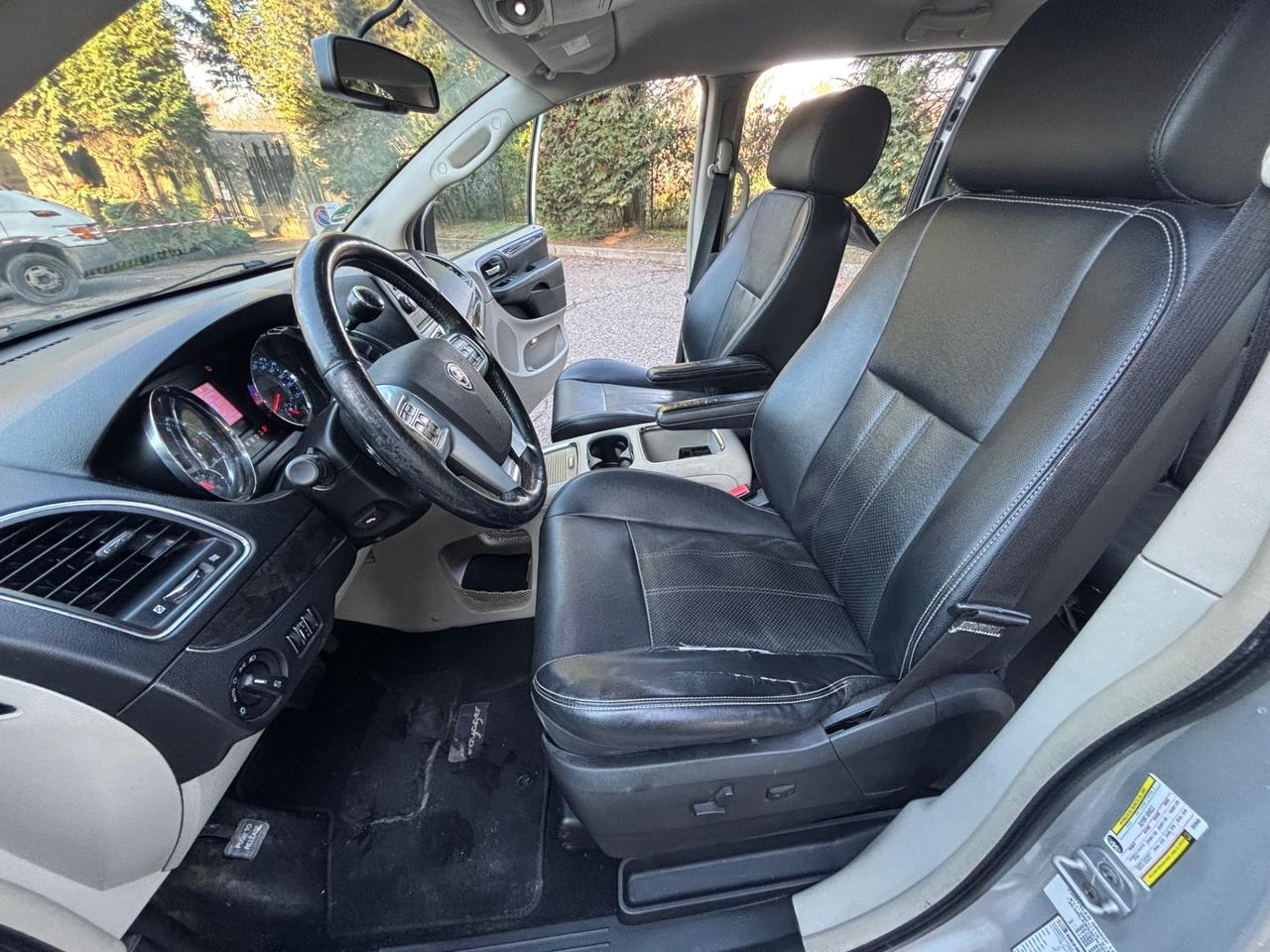 Lancia Voyager PLATINUM PELLE