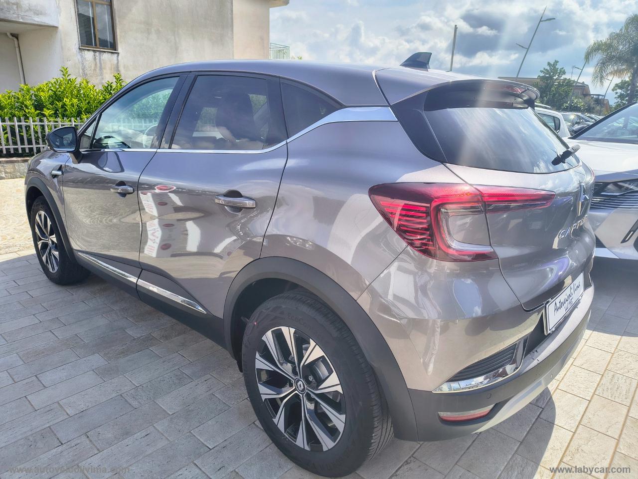 RENAULT Captur TCe 90 CV Techno