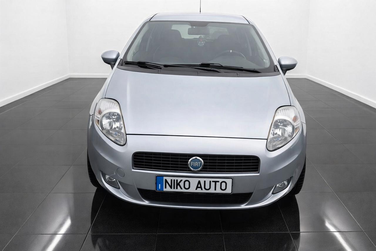 Fiat Grande Punto 1.3 MJT 90 CV 5P Emotion NAVI TEL NEOPAT €4 CATTENA NUOVA