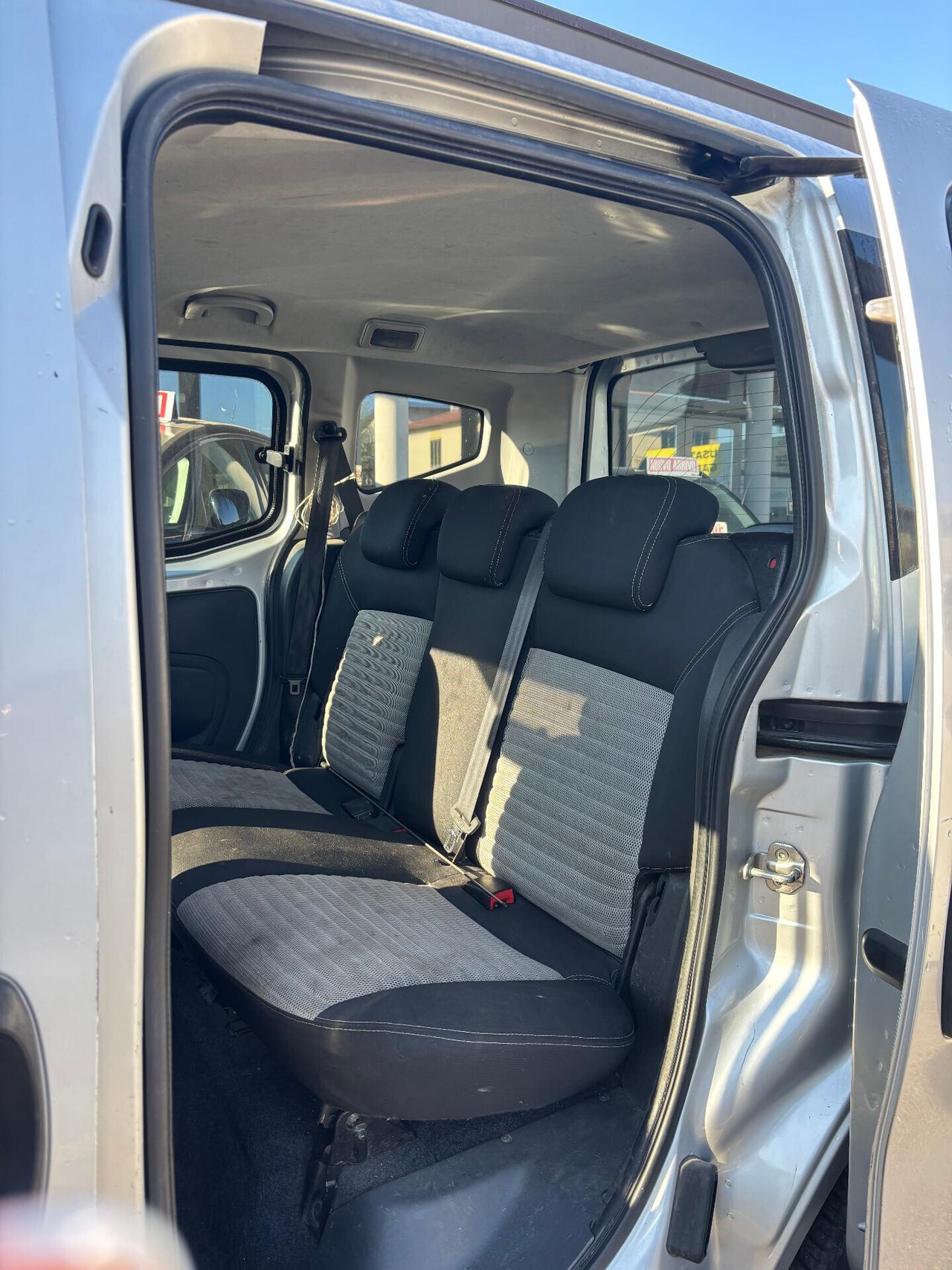 Fiat Qubo 1.3 MTJ 75CV 5P TREKKING