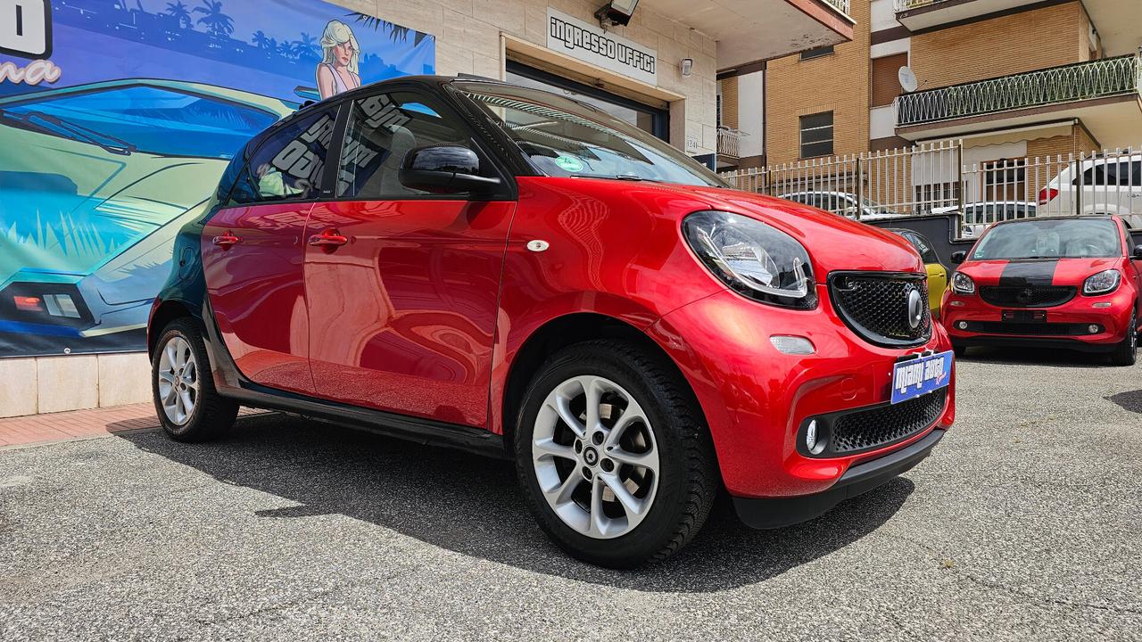 Smart Forfour CABRIO 70 1.0 twinamic Passion NAV RETROCAM SENSORI TAGL UFF