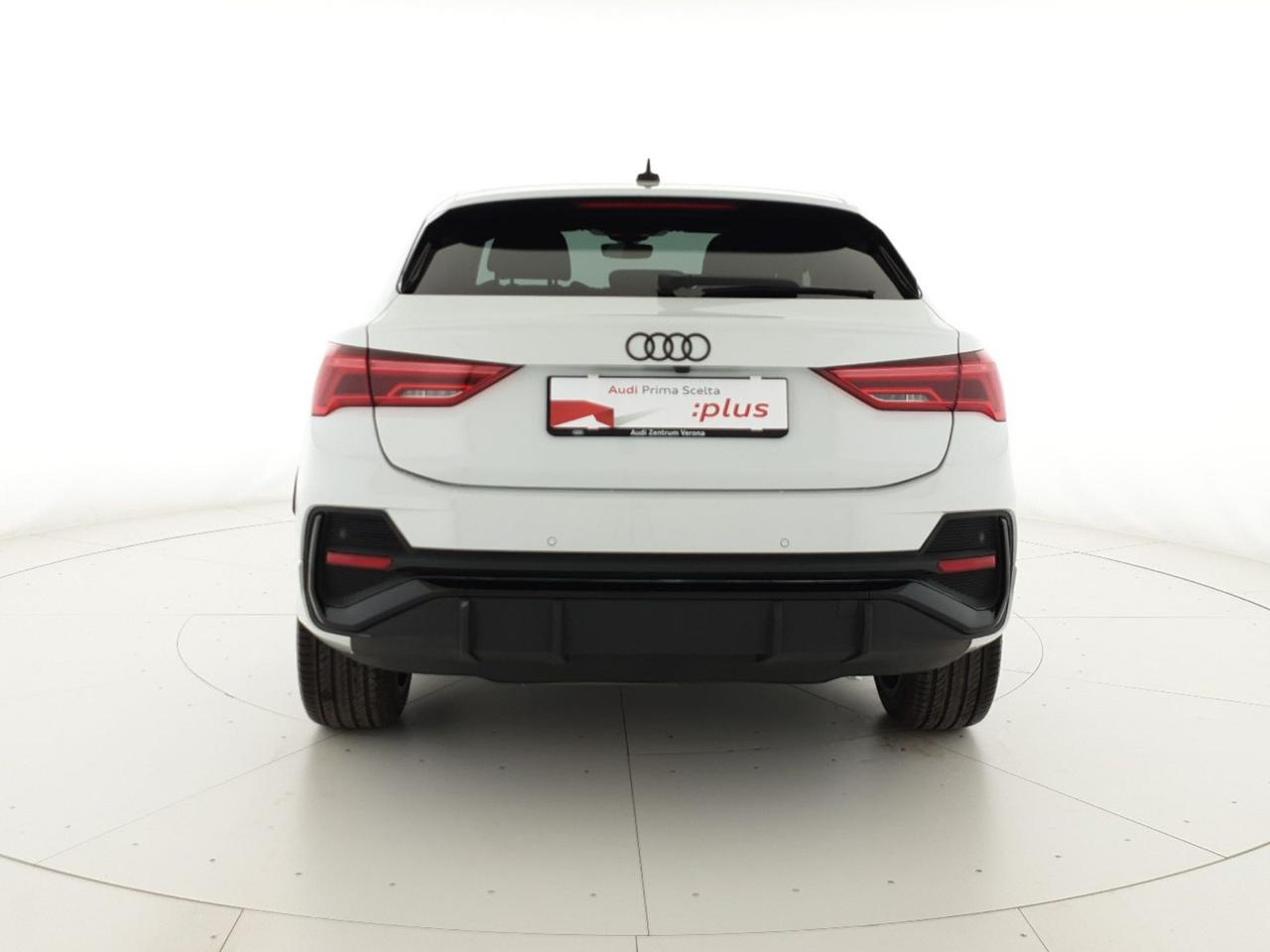 Sportback 35TDI 150CV S tronic Identity Black