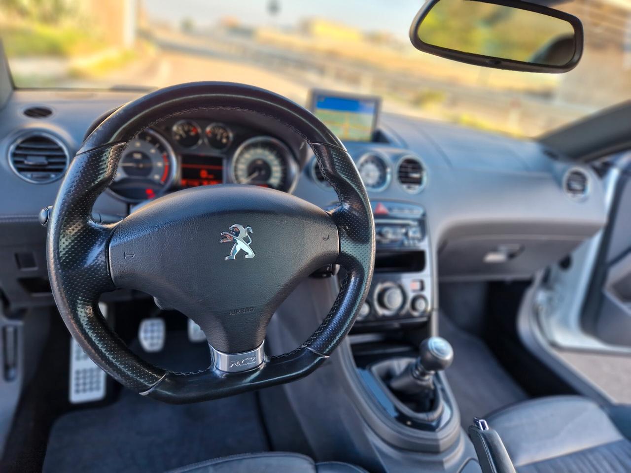 Peugeot RCZ 2.0 HDi 163CV