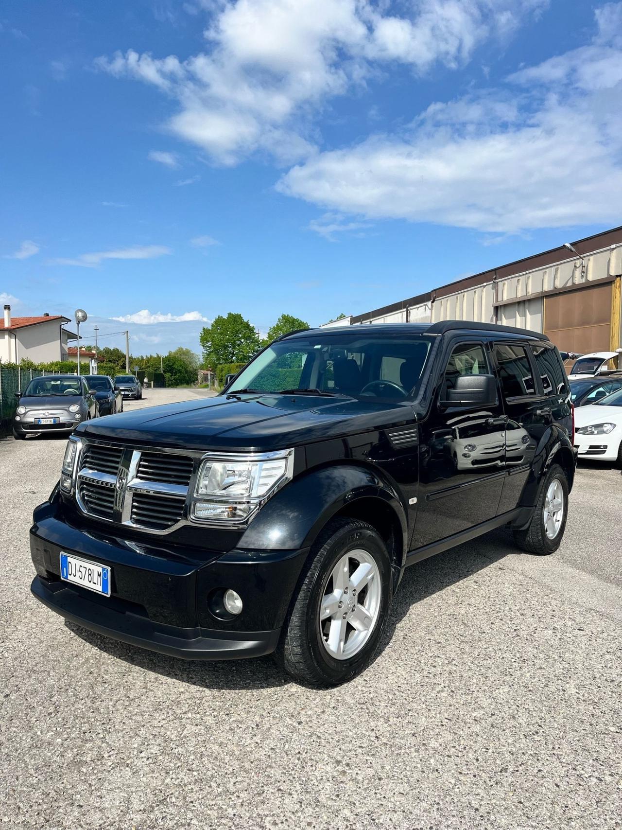 Dodge Nitro 4x4 Automatica