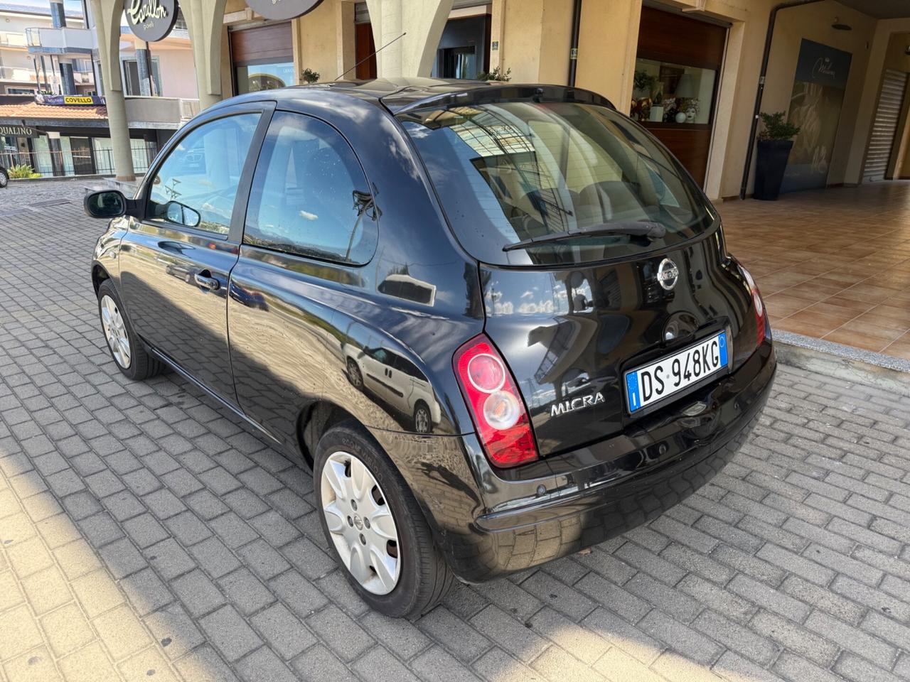Nissan Micra 1.2 benz neopatentati