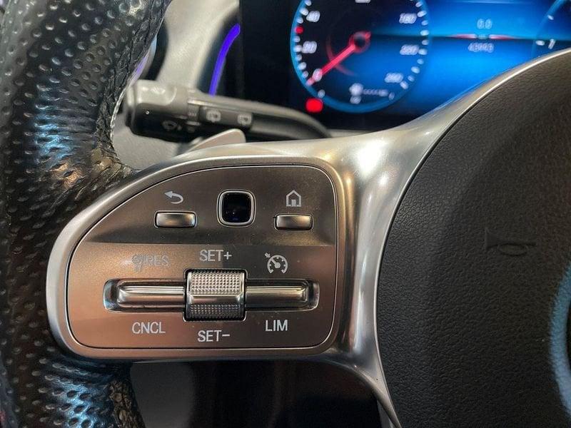 Mercedes-Benz GLB 180 d Premium auto