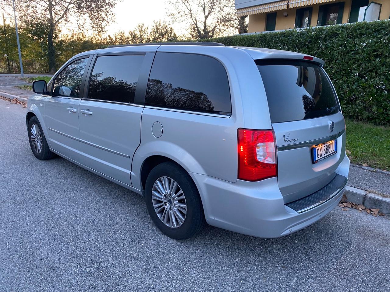 Lancia Voyager 2.8 Turbodiesel Platinum 163 CV