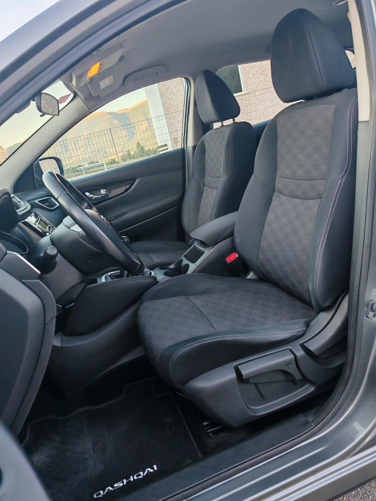 Nissan Qashqai 1.6 dCi DPF Tekna