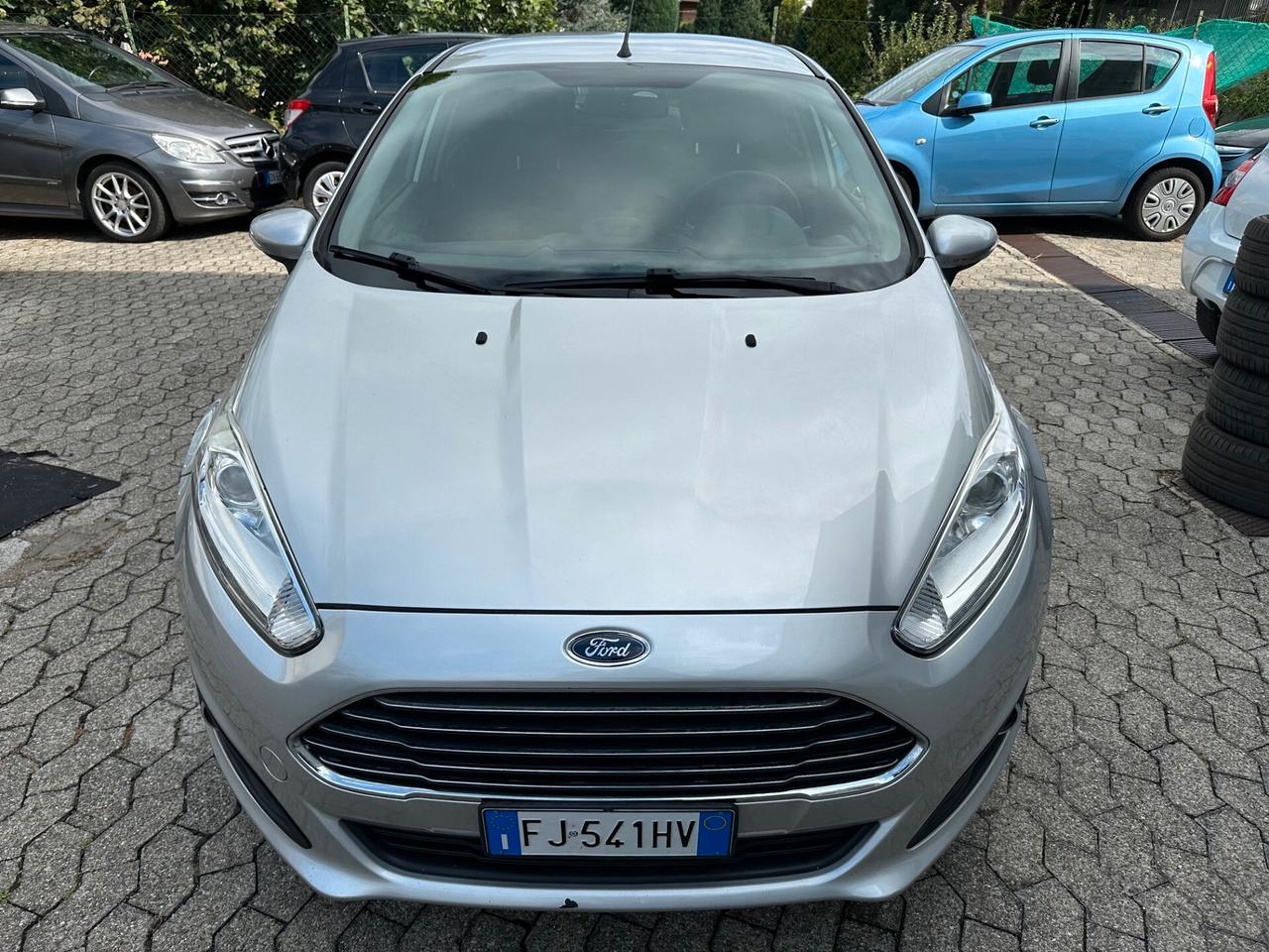 Ford Fiesta 1.5 TDCi 75CV 5 porte Titanium