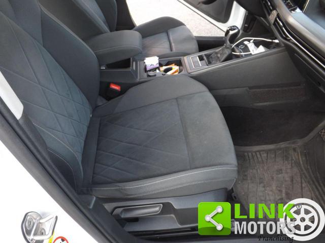 VOLKSWAGEN Golf 2.0 TDI DSG Style accessoriata ben tenuta