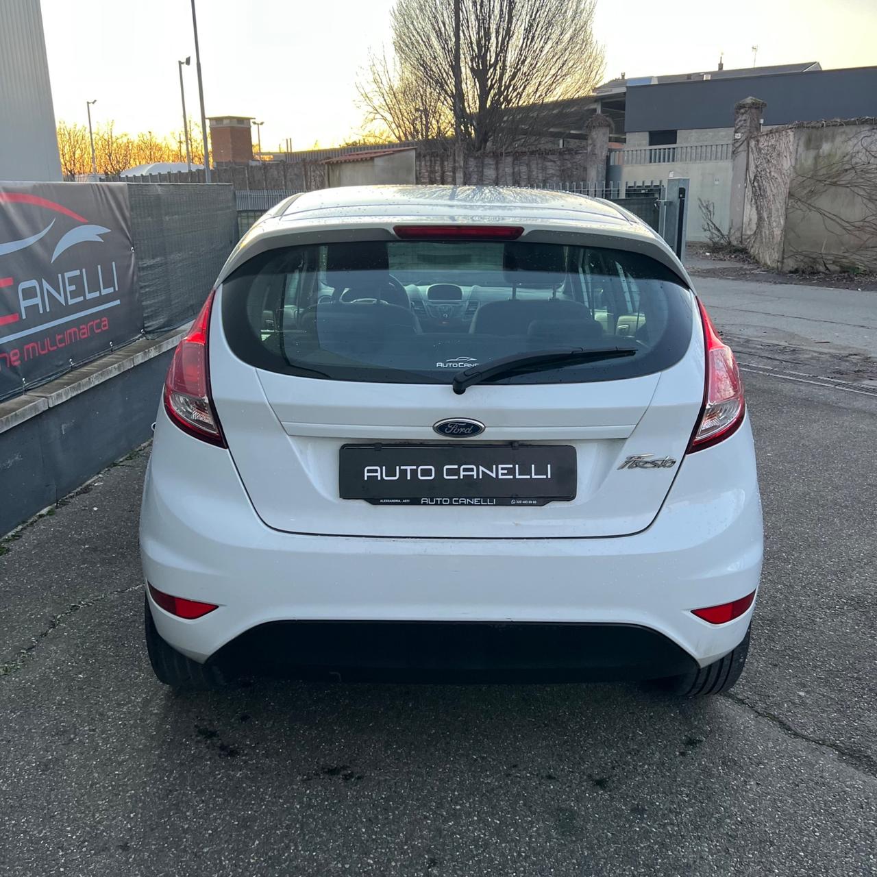 Ford Fiesta 1.5 TDCi 75CV 5 porte Titanium