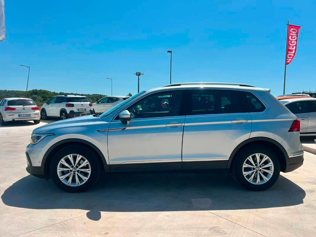 Volkswagen Tiguan 2.0 tdi Life 150cv dsg