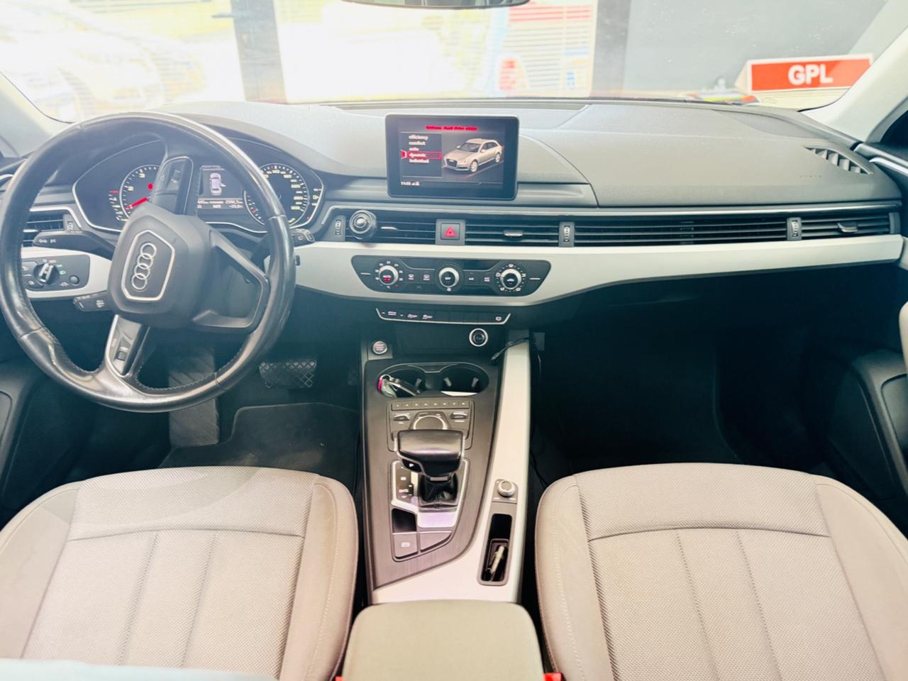 Audi A4 2.0 TDI 150 CV ultra S tronic Business Sport
