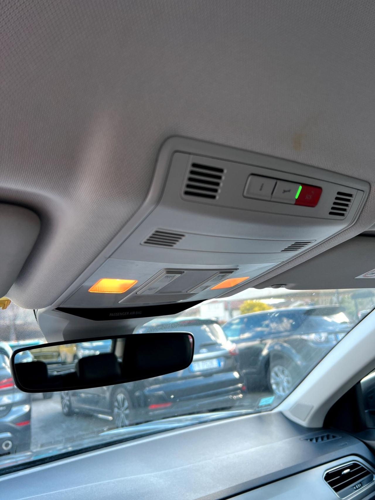 Volkswagen T-Roc 2.0 TDI SCR Business NEO PATENTATI