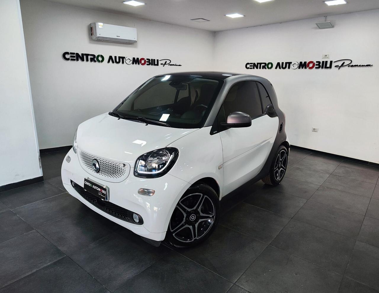 Smart fortwo 70 1.0 Passion Led Tetto