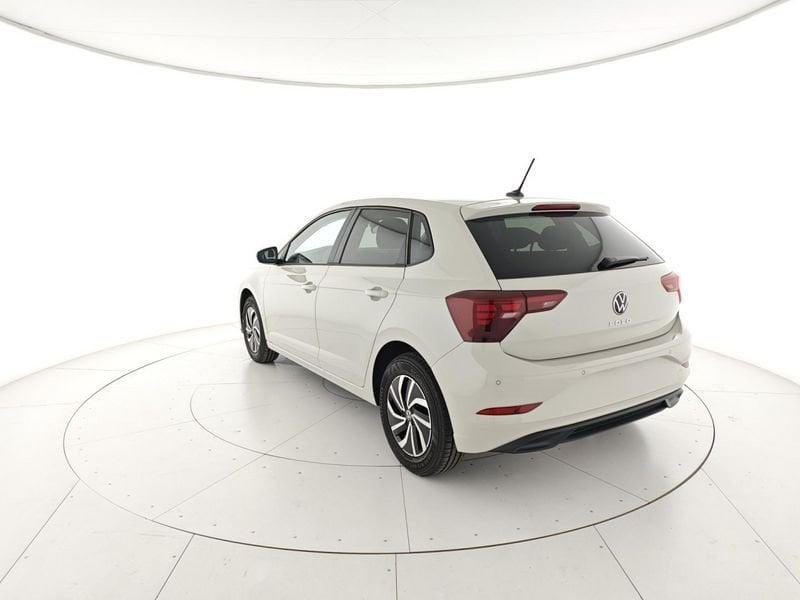 Volkswagen Polo 1.0 Young