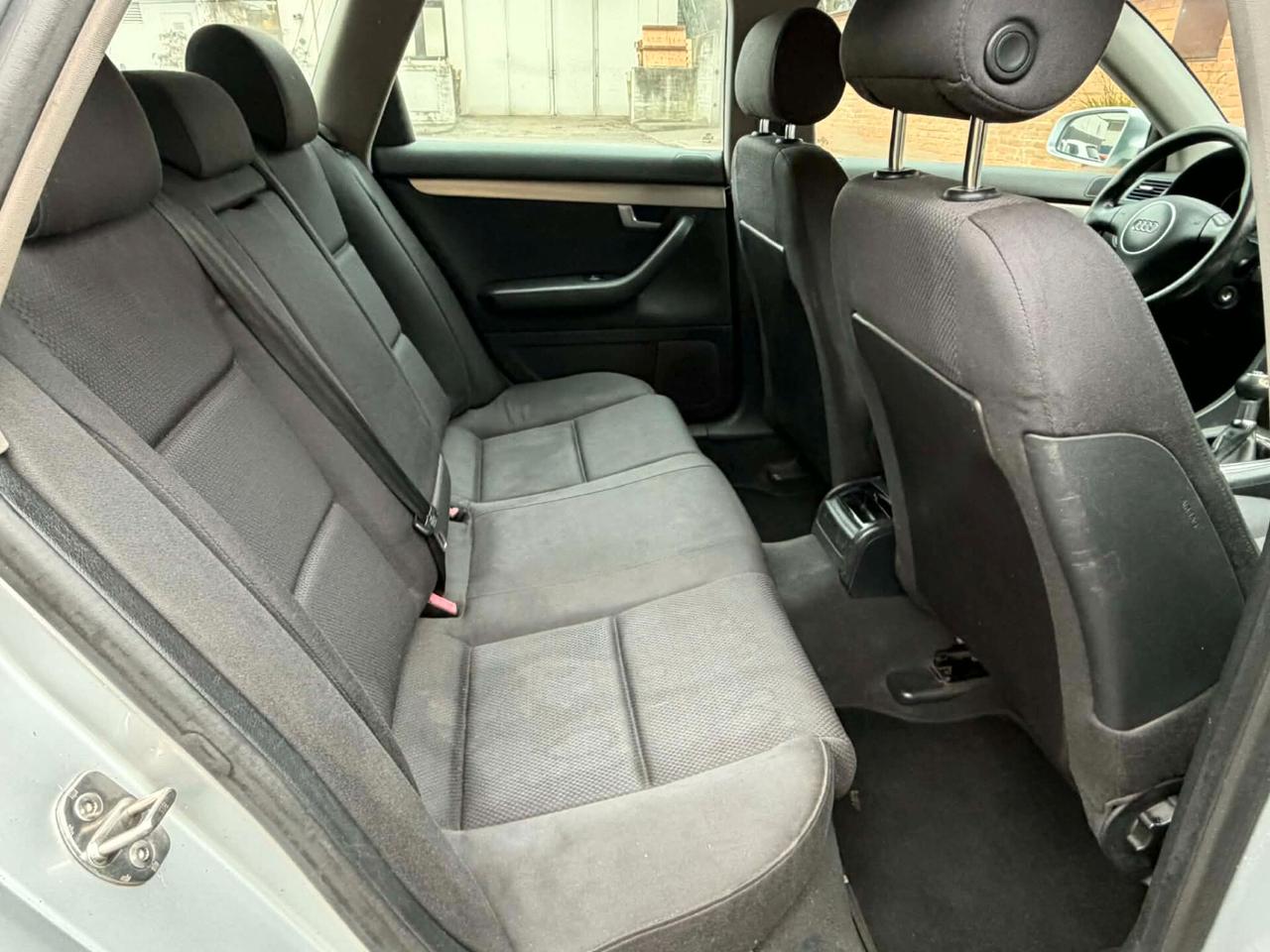 Audi A4 1.9 TDi 4x4 130cv-218.000km-U.Prop-2004