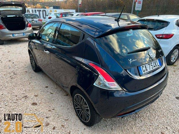 Lancia Ypsilon PLATINUM