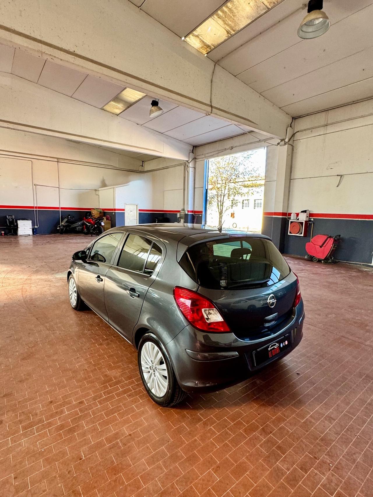 Opel Corsa 1.2 85CV 5 porte GPL-TECH Ecotec
