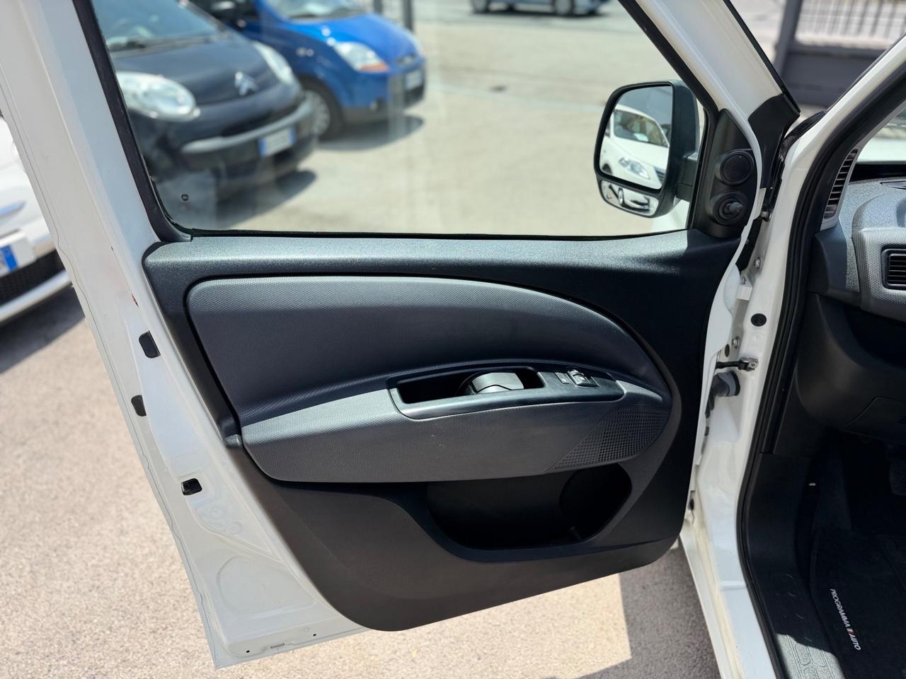 Fiat Doblò 1.6 MJT 105CV PC Combi N1 CON 120 MILA KM