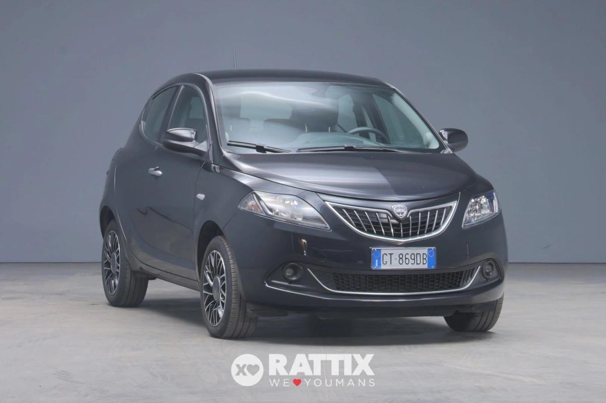 Lancia Ypsilon 1.0 Firefly Hybrid 70CV Platino