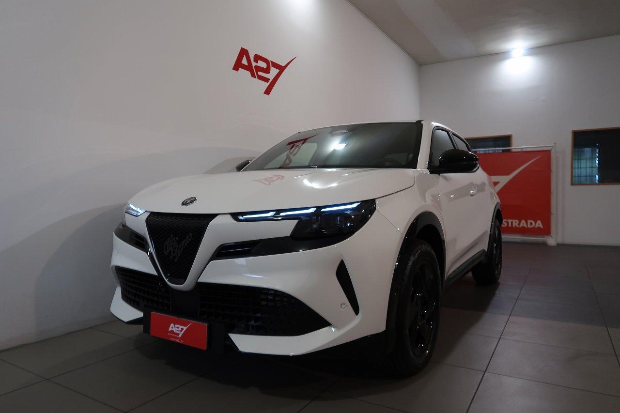 Alfa Romeo Junior 1.2 ibrida Ti 145cv edct6