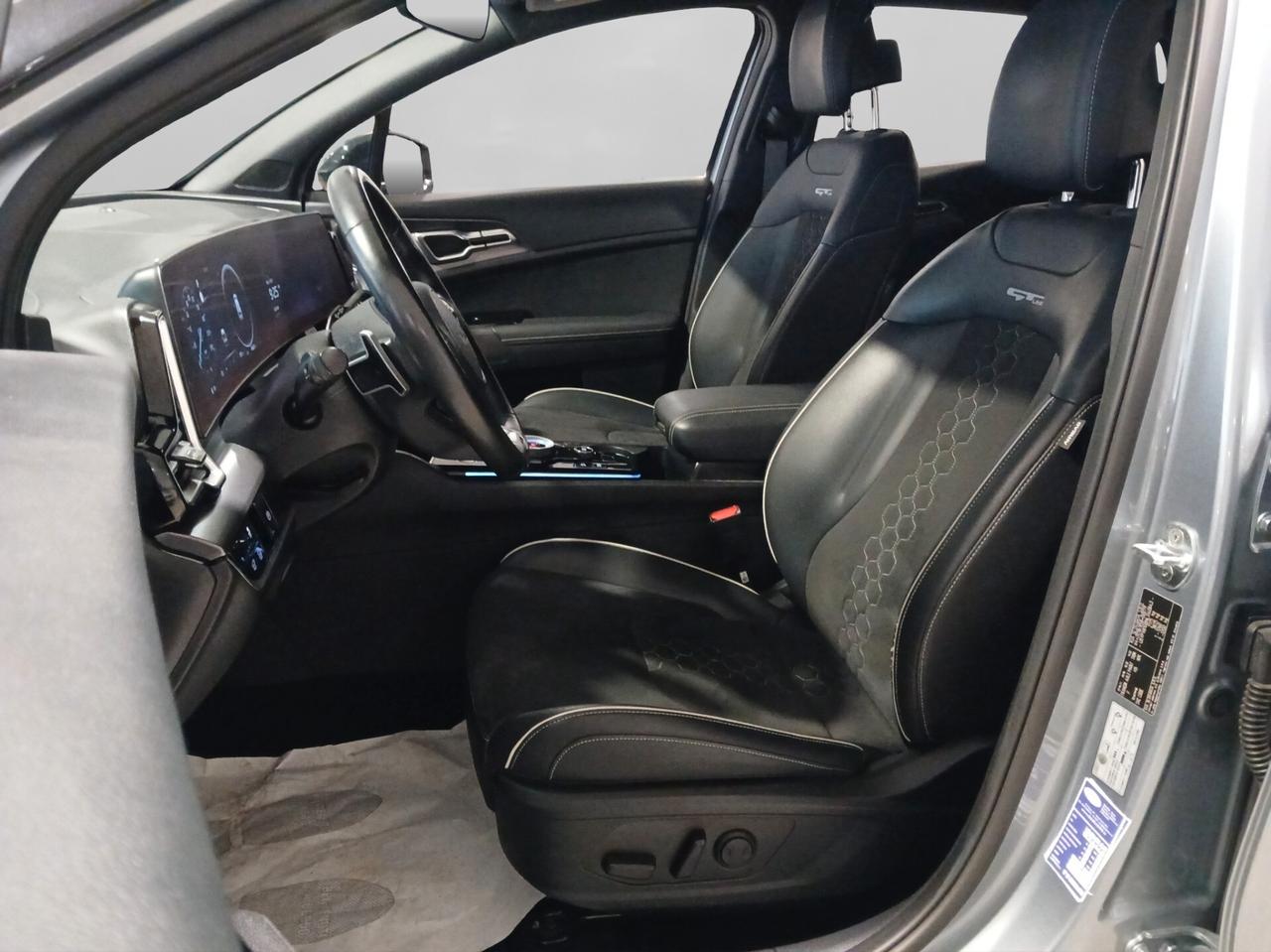 Kia Sportage 1.6 TGDi HEV AT GT-line + SUNROOF