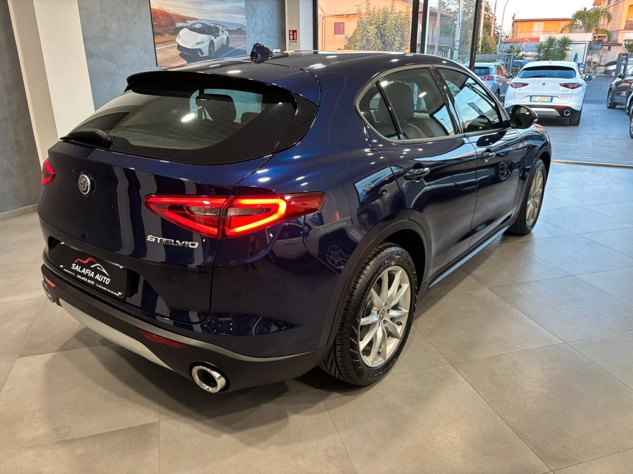 Alfa Romeo Stelvio 2.2 Turbodiesel 190 CV AT8 RWD Executive