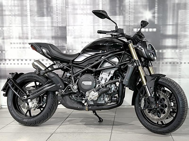 Benelli 752 S