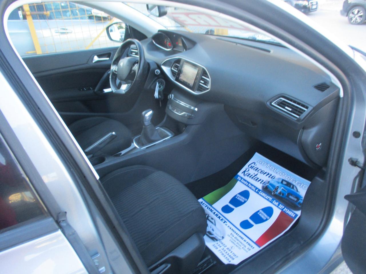 Peugeot 308 1.6 HDi 136000 KM (NUOVA) 2014