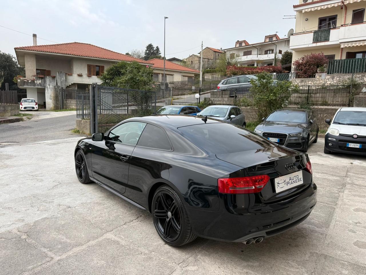 Audi A5 Coupè 2.0 Tdi 170Cv S-Line Total Black