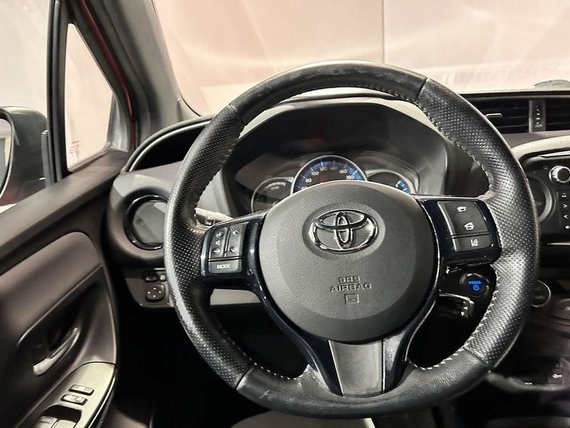 Toyota Yaris Yaris 1.5 Hybrid 5 porte Trend "Red Edition"AREA C FREE