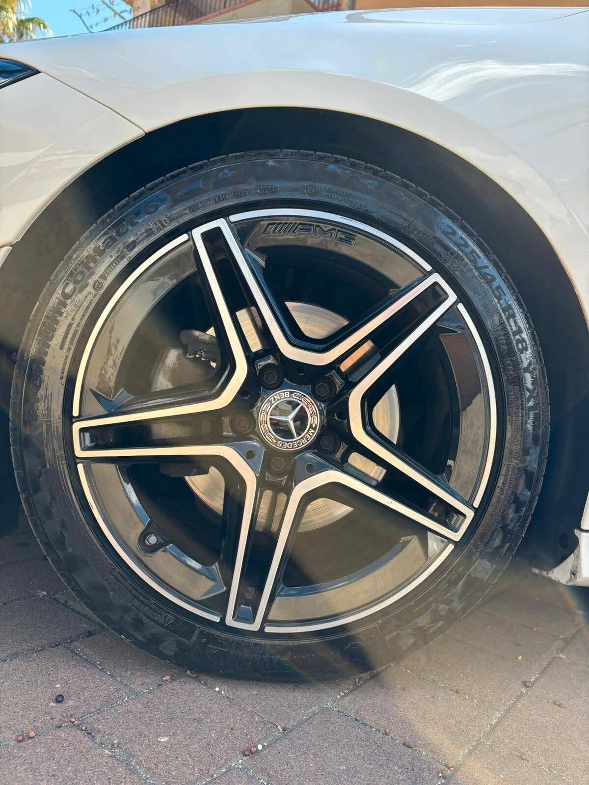 Mercedes-benz CLA 200 d Automatic Premium//