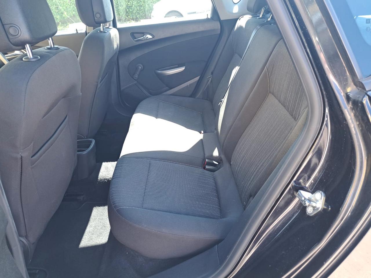 Opel Astra 1.6 115CV 5 porte Cosmo