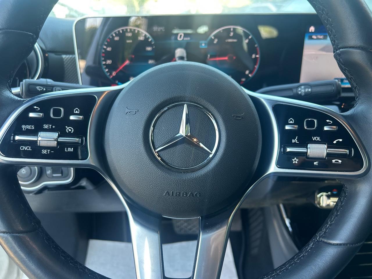 Mercedes-benz A 180 d AUTOMATICA*78000KM*EXECUTIVE FULL
