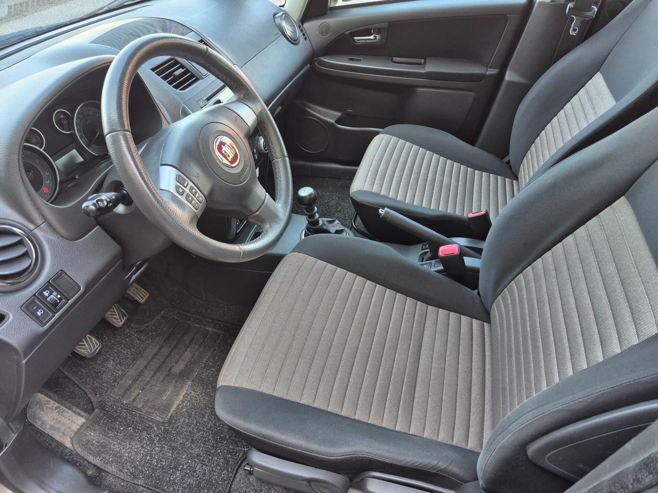 Fiat Sedici 2.0 MJT 16V DPF 4x4 Emotion