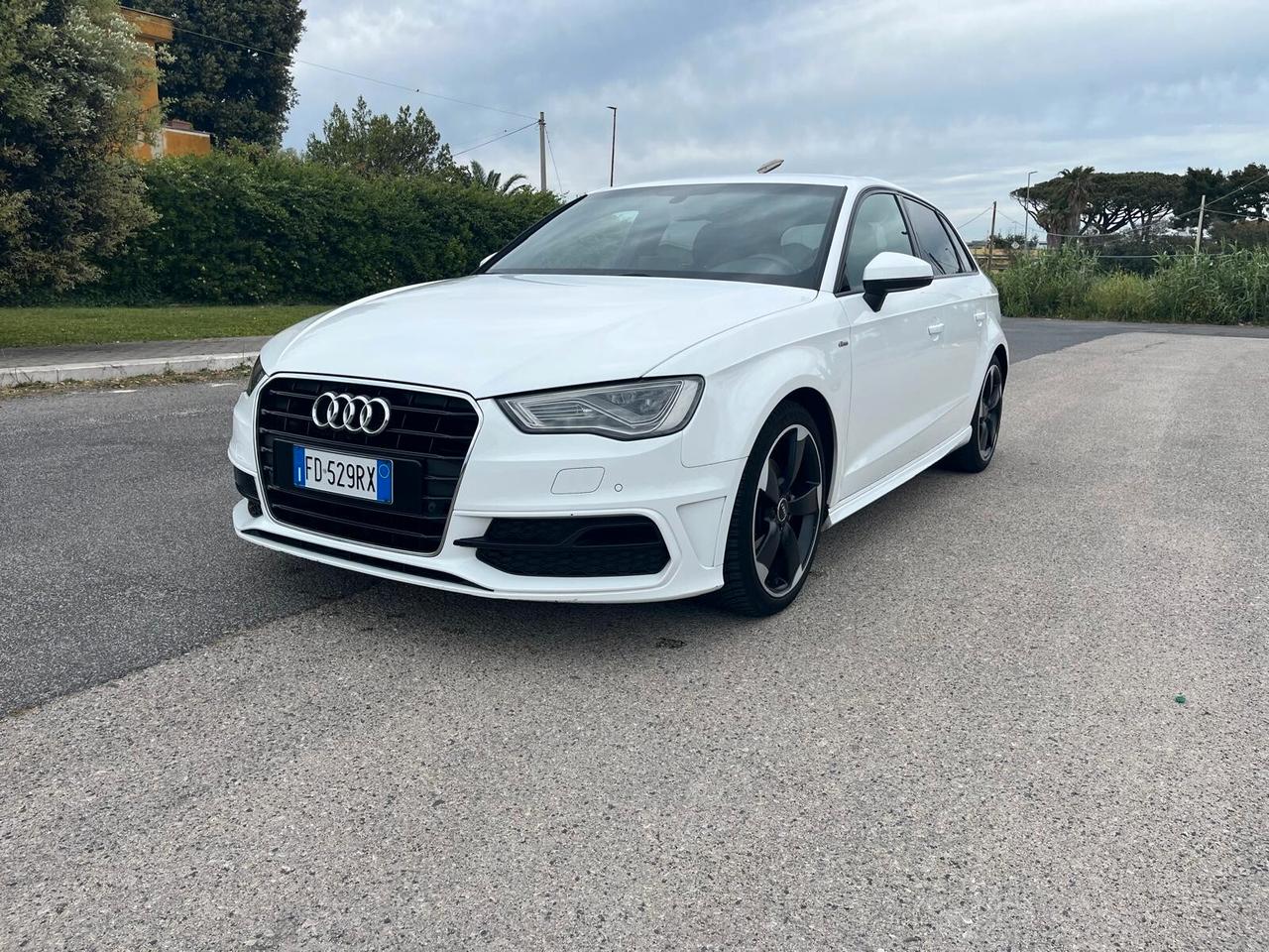 Audi A3 1.6 TDI 116cv S LINE/FULL LED/FULL OPTIONAL/UNICO PROPRIETARIO