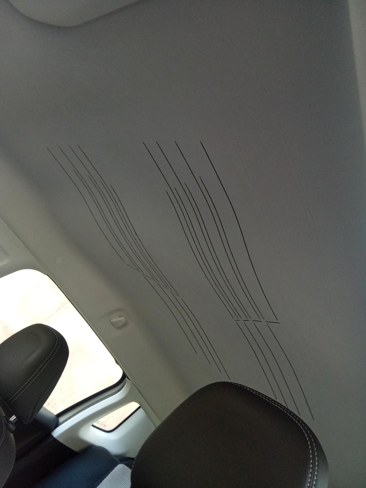 Peugeot 2008 1.6 e-HDi 115 CV Stop&Start Allure