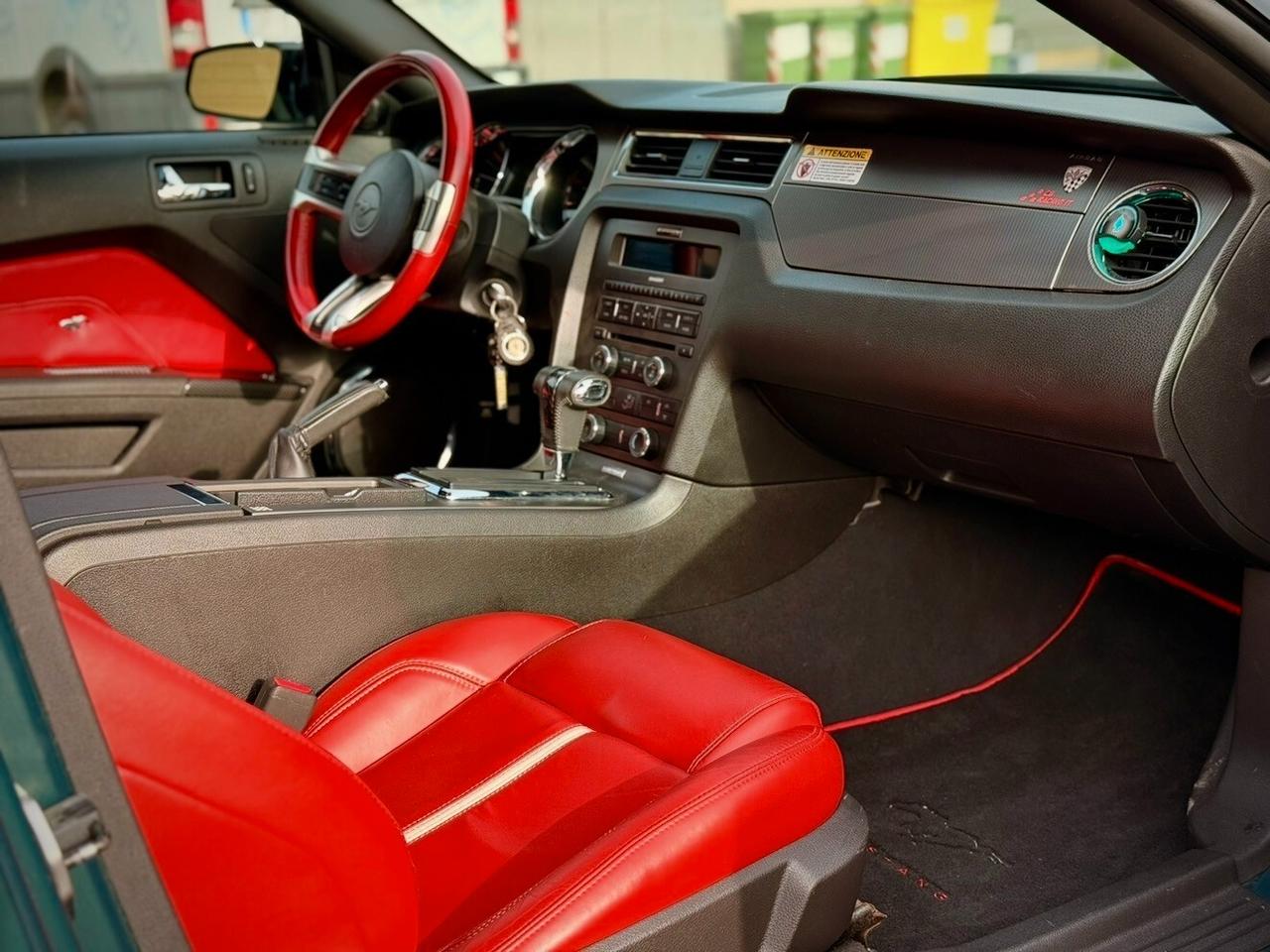 Ford Mustang GT 4.6 V8 U.S.A.