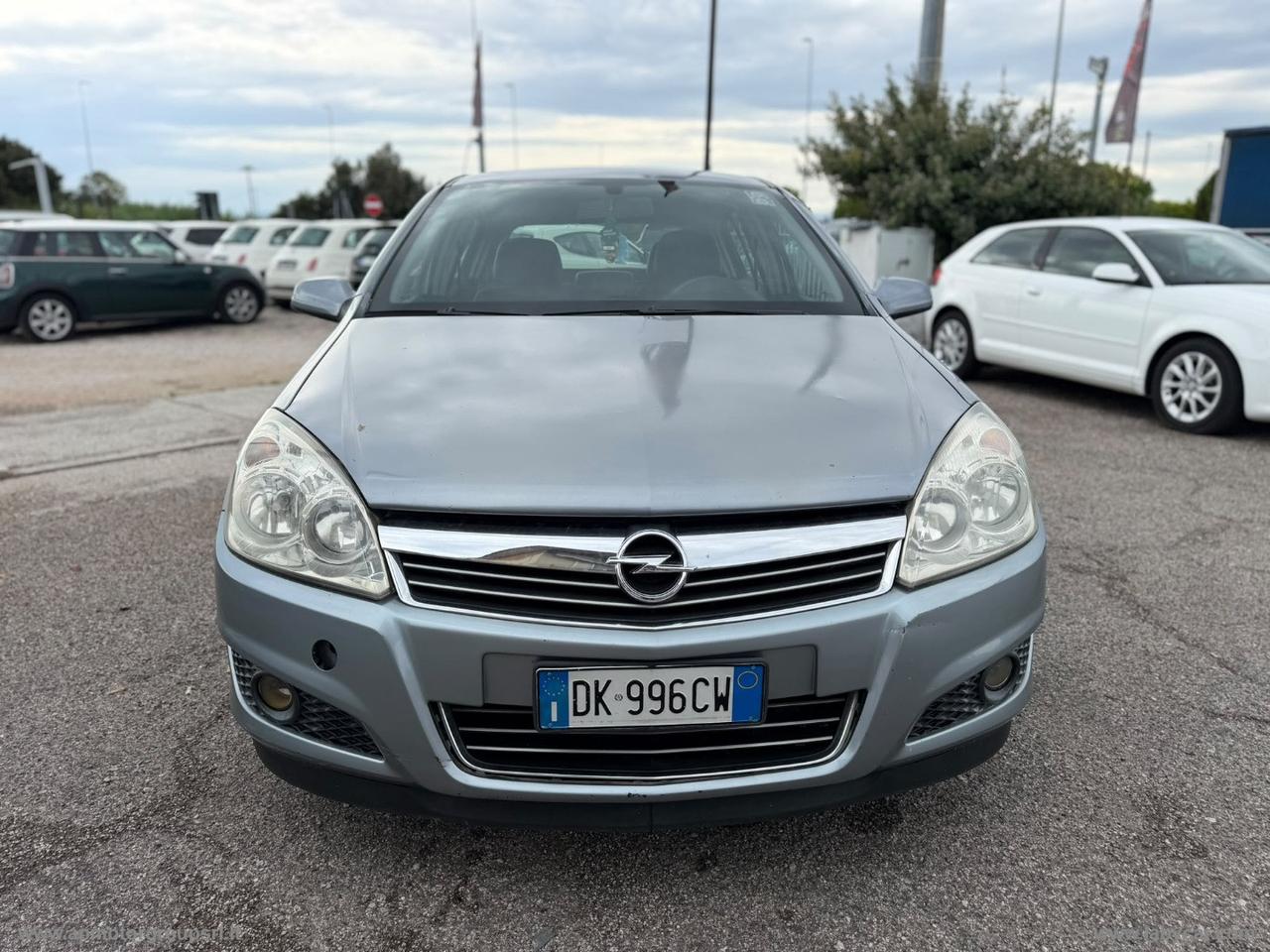 OPEL Astra 1.6 16V VVT 5p. Club