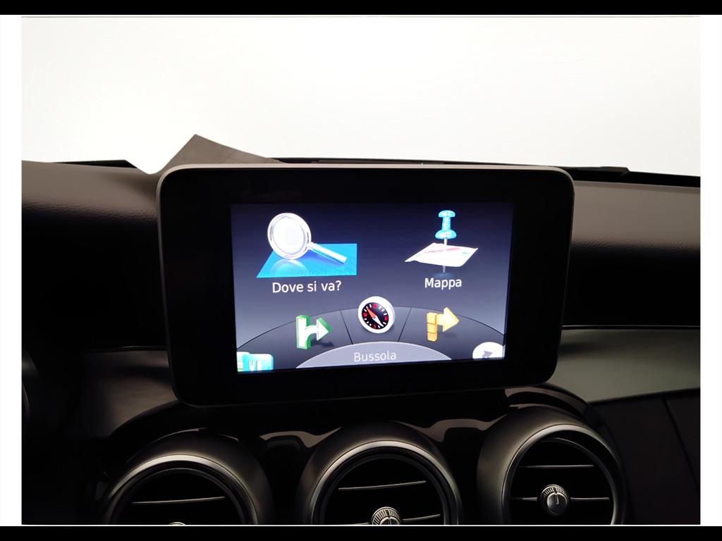 Mercedes-Benz Classe C-C205 2016 Coupe - C Coupe 220 d Premium 4matic auto