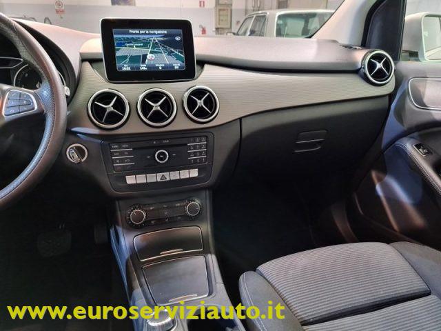 MERCEDES-BENZ B 180 d Automatic Sport