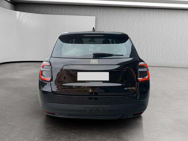 FIAT 600 1.2 hybrid 110cv auto